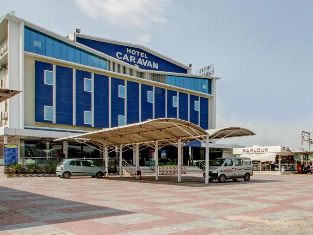 Hotel Caravan Unjha Εξωτερικό φωτογραφία